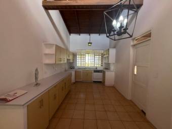 MLS-25-1210  VENTA CASA SAN RAFAEL ESCAZU 