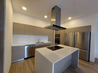 Se vende moderna casa en condominio de Pozos en Santa Ana 25-1243