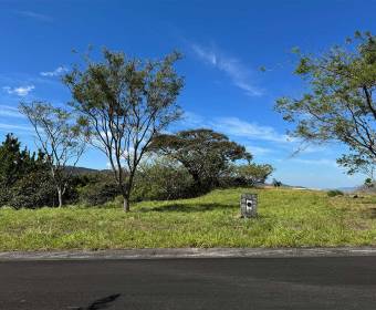 Lot for sale in Hacienda Los Bambúes condominium in Brasil de Mora, Ciudad Colón.