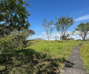 Lot for sale in Hacienda Los Bambúes condominium in Brasil de Mora, Ciudad Colón.