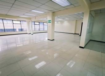 Se vende edificio comercial en Carmen de San José 25-504, $ 2,400,000, 26, San José, San José