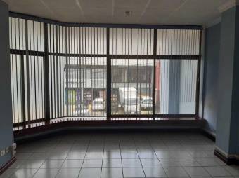 Se vende amplio edificio en Barrio México de San José 25-703