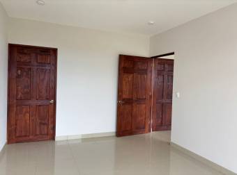 VENTA DE EDIFICIO NUEVO 3 CON APARTAMENTOS, HEREDIA, SANTO DOMINGO  