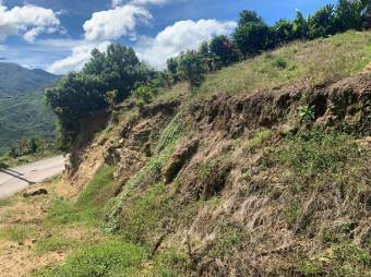 Se vende lote de 4,667m2 en Frailes de 