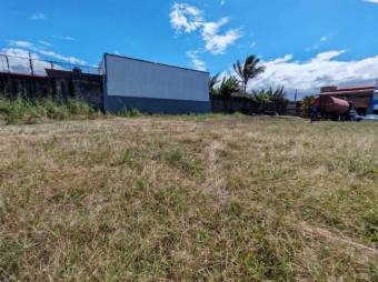 Se vende lote de 381m2 en zona residencial de Heredia 25-1341