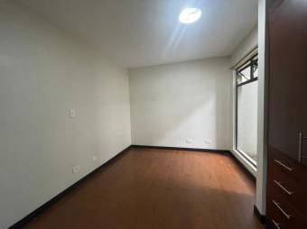 Se vende apartamento en condominio de Brasil Santa Ana 25-606