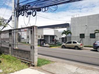 Se vende bodega y oficinas en San Rafael Escazú 22-864, $ 1,350,000, 2, San José, Escazú