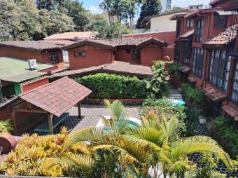 Se vende lujosa casa en exclusiva zona de Rohrmoser 24-1564