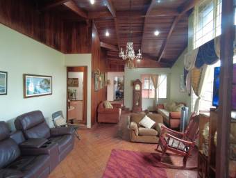 MLS-25-1111 VENTA HOTEL LA SUIZA TURRIALBA 