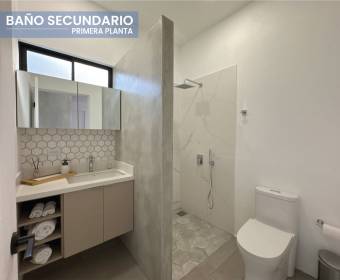 Casa a la venta en condominio Los Manzanos, dentro de Ciudad Hacienda Los Reyes.