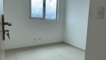 ¡GRAN REMATE! Vendo Apartamento en Condominio Bambú 106 Lagunilla, Heredia, Ulloa