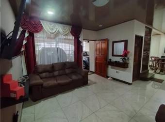 VENTA DE CASA, HEREDIA, SANTO TOMAS