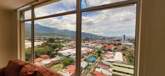 Se vende espacioso apartamento en Mata Redonda San José 25-475