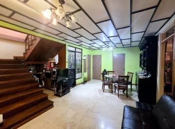 VENTA DE CASA INDEPENDIENTE SANTO DOMINGO CENTRO, HDIA