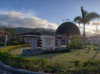 ¡GRAN REMATE! Casa en Condominio La Hacienda El Guarco, El Tejar, Cartago