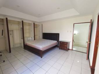 MLS-25-1275 VENTA CASA SAN RAFAEL ESCAZU 