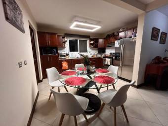 MLS-25-1188 VENTA CASA ULLOA HEREDIA 