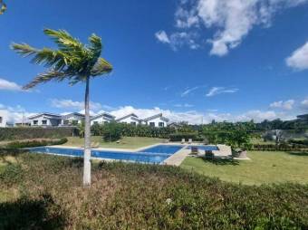 Se vende lote plano de 253m2 en condominio de San Rafael Alajuela 25-1324