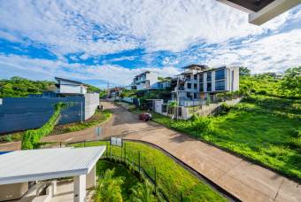 Nuevos y lujosos condominios con vista al mar en Tamarindo, Costa Rica