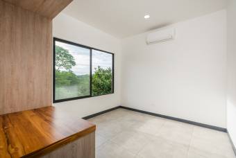 Nuevos y lujosos condominios con vista al mar en Tamarindo, Costa Rica