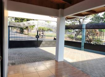 EN VENTA LOCALES PARA OFICINAS, CONSULTURIOS, EXCELENTE PUNTO COMERCIAL, TURRUCARES CENTRO, ALAJUELA, ₡ 145,000,000, 6, Alajuela, Alajuela