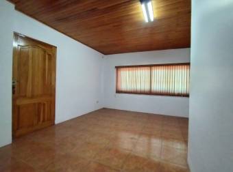 EN VENTA LOCALES PARA OFICINAS, CONSULTURIOS, EXCELENTE PUNTO COMERCIAL, TURRUCARES CENTRO, ALAJUELA, ₡ 145,000,000, 6, Alajuela, Alajuela