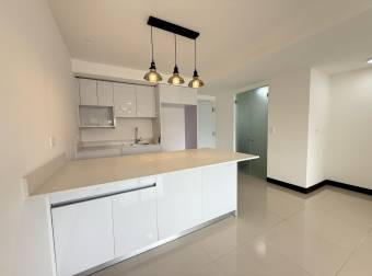 Alquiler de Apartamento en Condominio Khaya, Curridabat