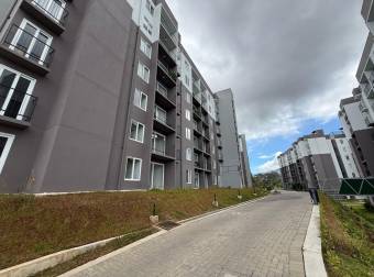 Alquiler de Apartamento en Condominio Khaya, Curridabat