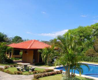 Lots for sale in  the Veredas del Arroyo condominium in Las Vueltas de La Guacima.