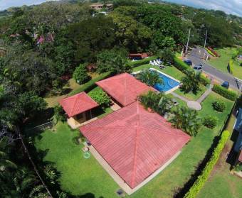 Lots for sale in  the Veredas del Arroyo condominium in Las Vueltas de La Guacima.