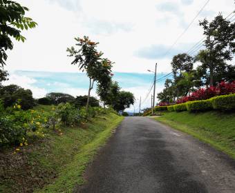 Lotes a la venta en el eco residencial Villas del Arroyo en La Guacima, Alajuela.