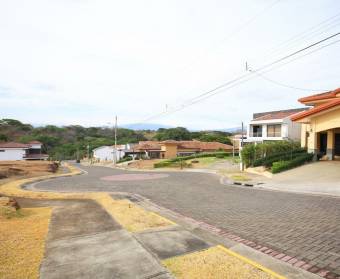 Lotes a la venta en condominio Los Castillos en La Guacima, Alajuela.