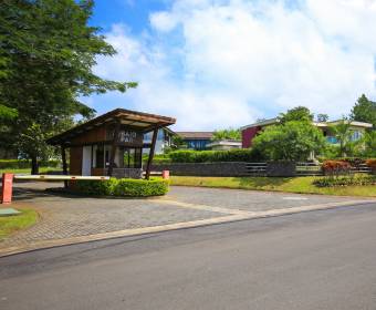 Lots for sale in the Ciudad Hacienda Los Reyes residential area.