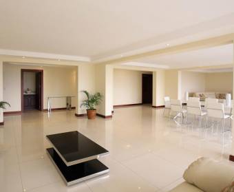 Apartamento a la venta en condominio en Bello Horizonte, Escazú.