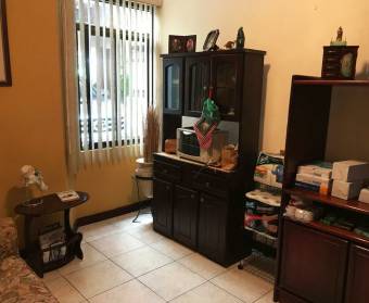 House for sale in Altamira residential area in the center of La Guacima, Alajuela.