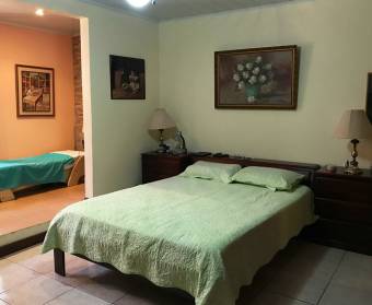 House for sale in Altamira residential area in the center of La Guacima, Alajuela.