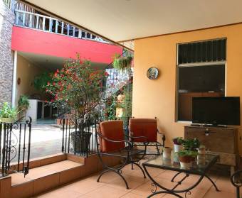 House for sale in Altamira residential area in the center of La Guacima, Alajuela.