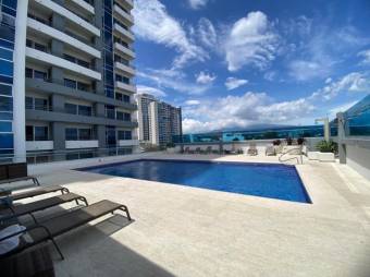 Se vende espacioso apartamento en Torre de Los Yoses 25-18