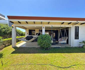 Casa a la venta en condominio Hacienda Espavel en Las Vueltas de La Guacima.