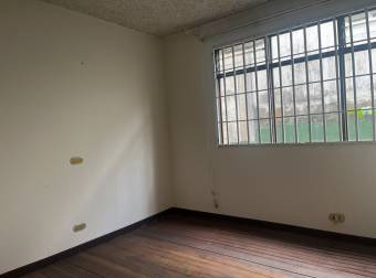 VENTA DE EDIFICIO CON LOTE CON 2 CASAS, BARRIO GONZÁLEZ LAHMANN