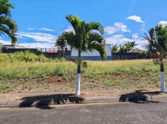 Se vende lote plano de 381m2 en San Francisco Heredia 25-1314