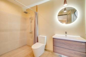  Casa nueva de lujo con piscina y 4 habitaciones cerca de Playa Tamarindo