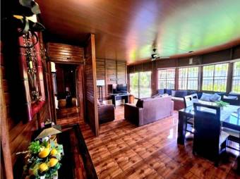 VENTA DE CASA AMUEBLADA, CON PISCINA, ALAJUELA, SAN CARLOS, LA FORTUNA 9508745