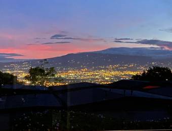 Bella casa en Condominio privado, San Rafael, Escazú Bella casa en Condominio privado, San Rafael, Escazú