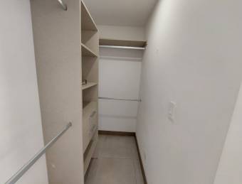 Se alquila espacio apartamento en San Miguel de Santo Domingo  26-1319