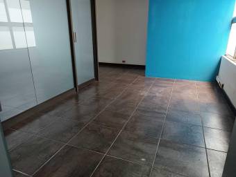 Alquiler de Cómoda Oficina en Escazú / Mls. 23-2992 OFC JB