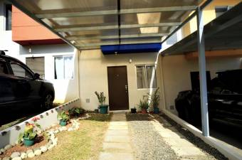 Se vende casa con patio en San Pablo Heredia 26-1036 Se vende casa con patio en San Pablo Heredia 26-1036