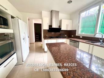 Casa en alquiler Escazu San Rafael $4.500 / 400 metros