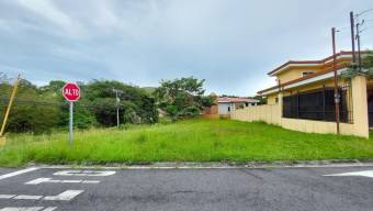 Se vende lote en San Rafael Escazú 25-909