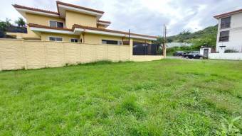 Se vende lote en San Rafael Escazú 25-909
